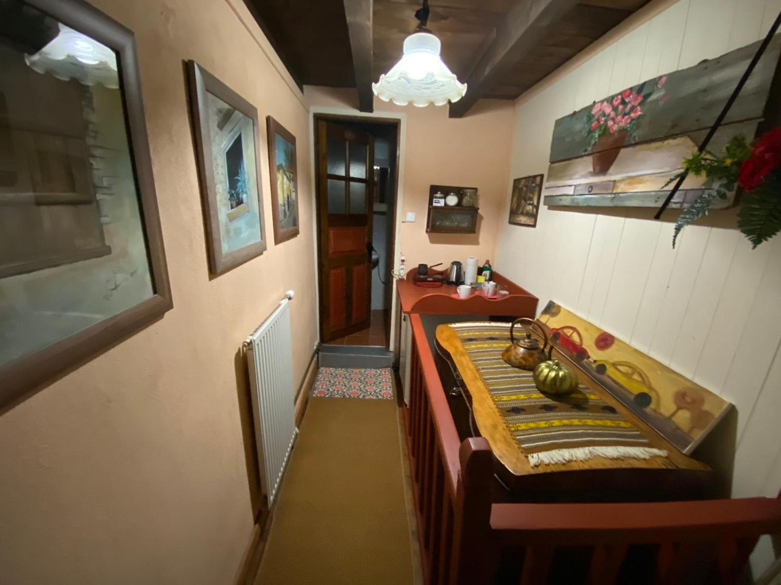 Traditional Guesthouse Erato Palaios Panteleimonas Exterior photo