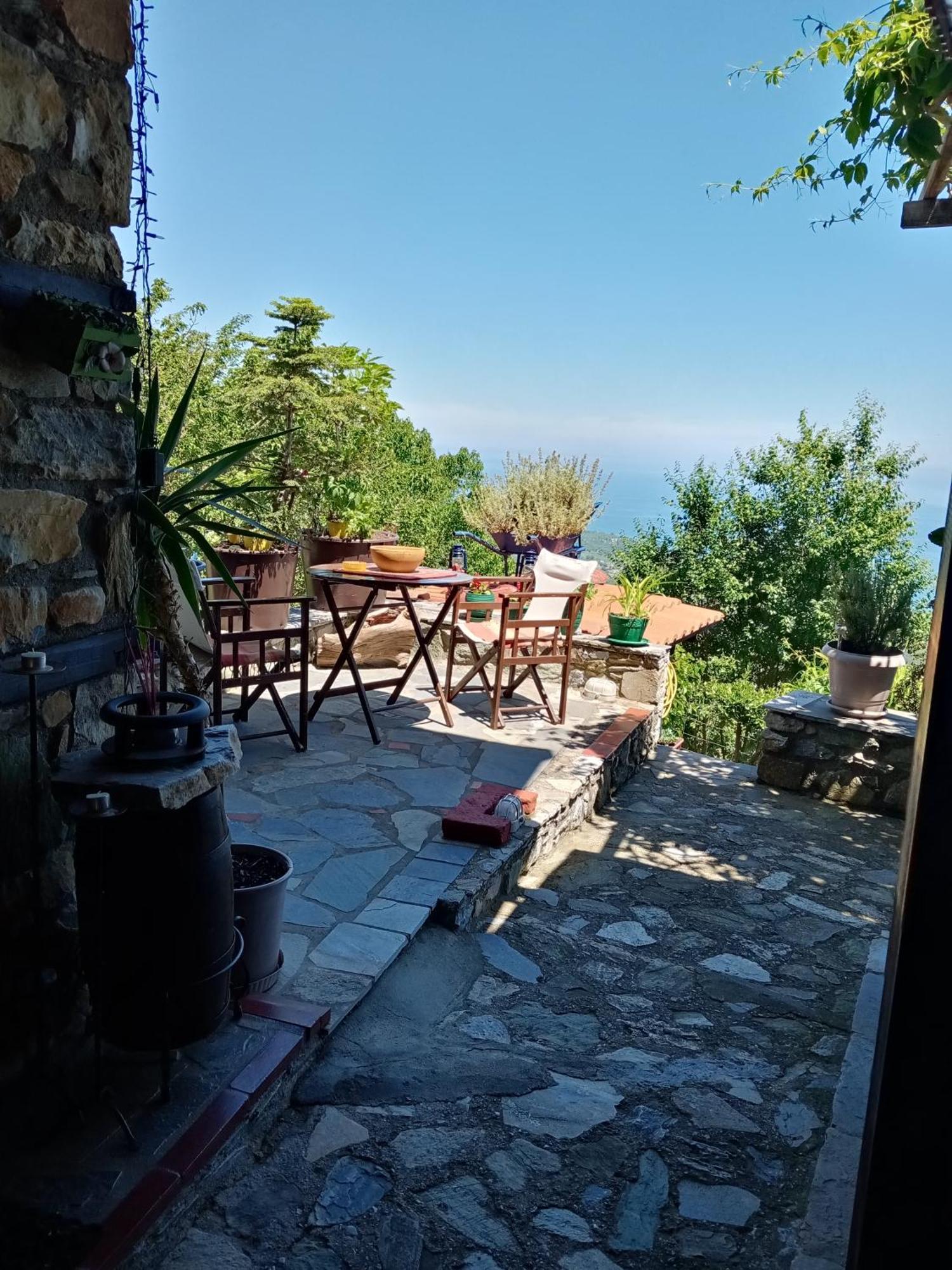 Traditional Guesthouse Erato Palaios Panteleimonas Room photo